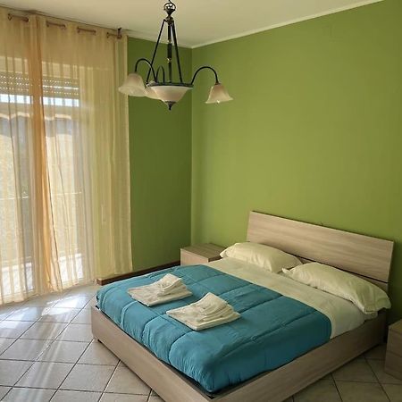Apartament Orio Relax 24H Airport 1 - 3 Minute From Arrival By Bus Bergamo Zewnętrze zdjęcie