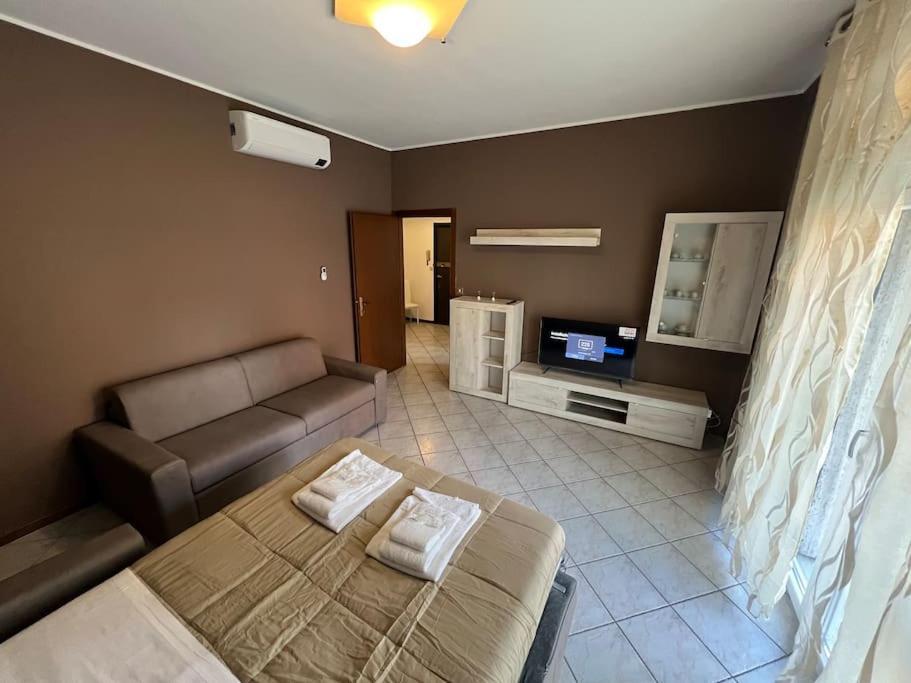 Apartament Orio Relax 24H Airport 1 - 3 Minute From Arrival By Bus Bergamo Zewnętrze zdjęcie