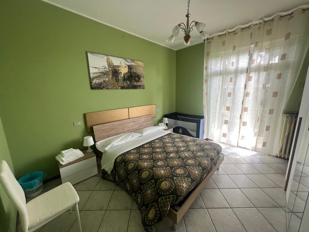 Apartament Orio Relax 24H Airport 1 - 3 Minute From Arrival By Bus Bergamo Zewnętrze zdjęcie